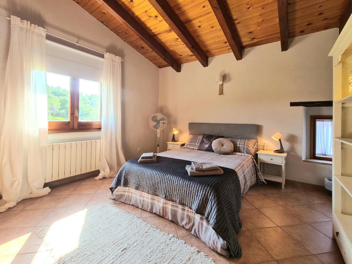 Harveys Homestay - Adults Only Mieres  Ruang foto